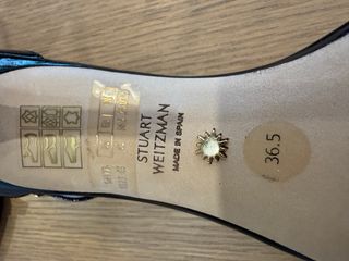 Zapatos de tacón Stuart Weitzman negros