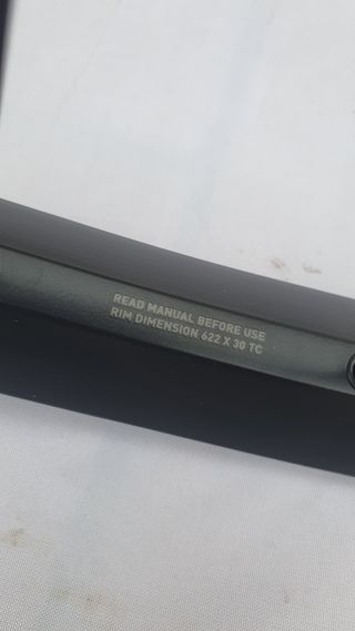 RUEDA TRASERA DT SWISS 29"