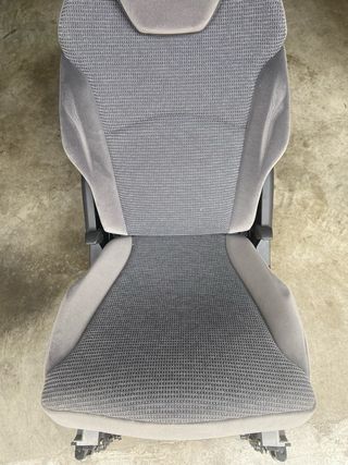 Asiento Pegout 807 y C8