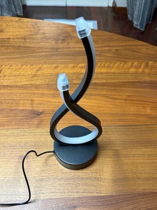 Lampada LED design infinito