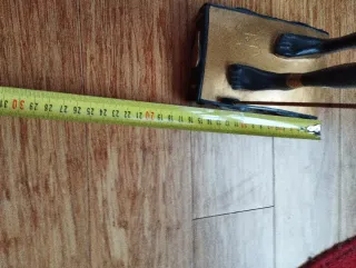 Figura Anubis Negro y Dorado