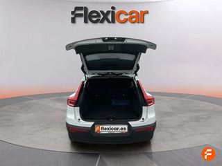 Volvo XC40 1.5 T2 Momentum Core