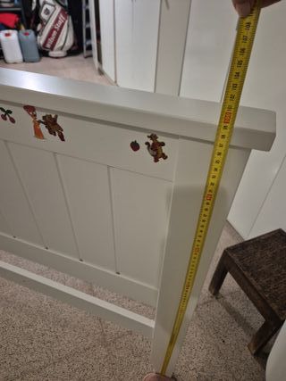 Cabecero de madera blanco