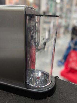 Cafetera de cápsulas Nespresso Citiz Titanium