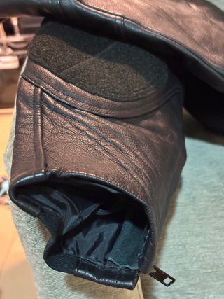 Mono de cuero KENROD (ZERYMAR) 2 piezas