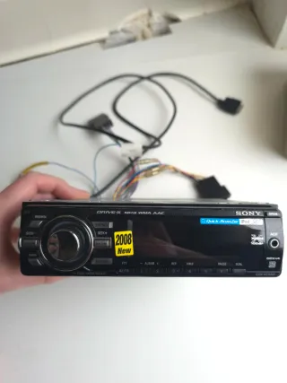 Radio CD Sony CDX-GT55iP - Potente y gran sonido