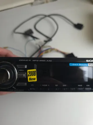 Radio CD Sony CDX-GT55iP - Potente y gran sonido