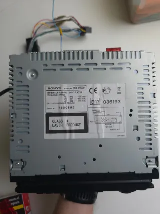 Radio CD Sony CDX-GT55iP - Potente y gran sonido