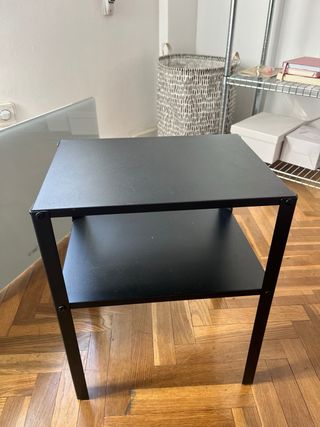 Mesa auxiliar KNARREVIK