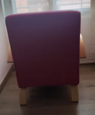 Butaca infantil-juvenil rosa