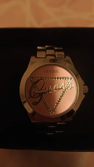 Reloj Guess Mujer Rosa y Plateado