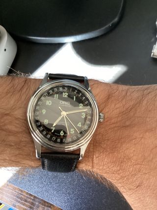 Oris Pointer Date 302 7376 37mm