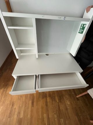Escritorio Blanco Ikea Micke con Estantería