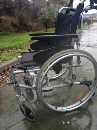 Silla de ruedas de aluminio