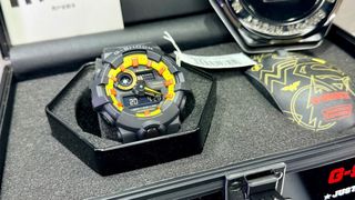 Casio G-Shock GA-700 Superman Edición Limitada
