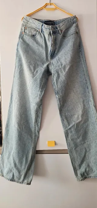 Pantalón vaquero Stradivarius D9 Talla 40