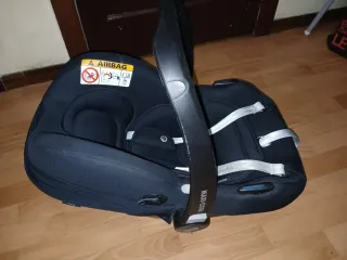 Silla coche Maxi-Cosi negra
