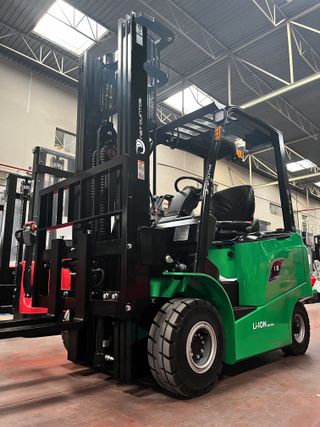 Carretilla elevadora eléctrica