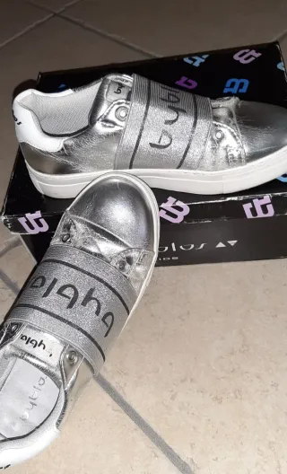 Byblos Sneakers Argento