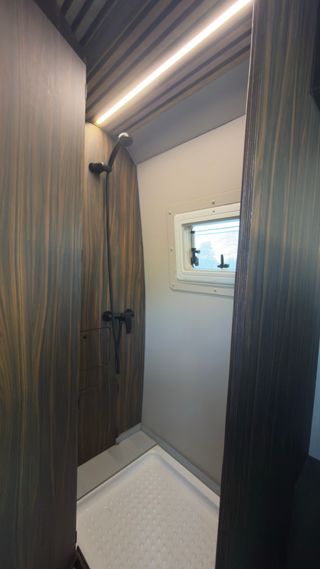 Volkswagen Crafter 35 Chasis CD BL L4 2.0 TDI 130kW FWD