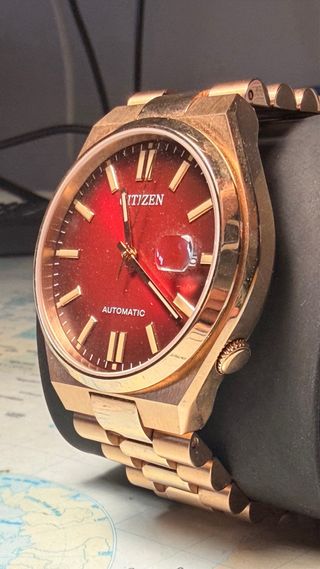 Reloj Citizen Automático Hombre Dorado Rojo