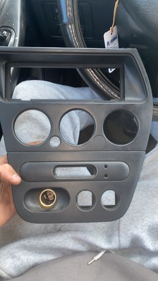 Consola Central Peugeot 306