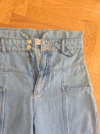 Pantalón vaquero alto