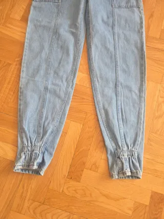 Pantalón vaquero alto