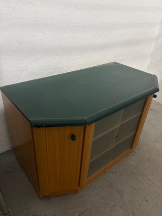 Mueble TV vintage verde y madera