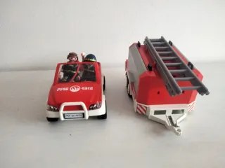 Playmobil Coche y Remolque Bomberos