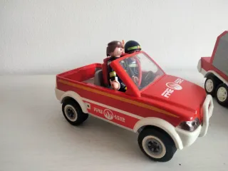 Playmobil Coche y Remolque Bomberos