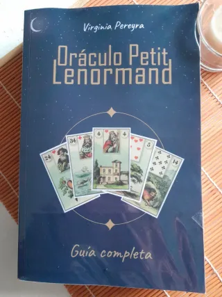 ORÁCULO PETIT LENORMAND: Guía completa (Spanish...