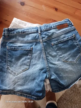 4 shorts t 10/12 muy actuales. De distintas marcas