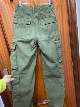 Pantalón cargo verde