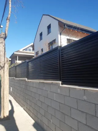 Vallas nuevas de hierro