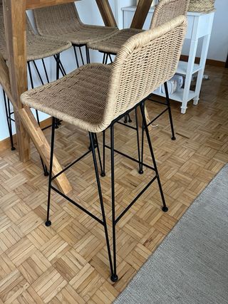 Mesa alta cristal y sillas (set)