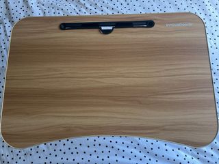 Mesa de cama o sofa plegable