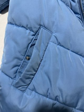 Chaqueta acolchada celeste Stradivarius