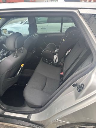 Mercedes-Benz C270 2003