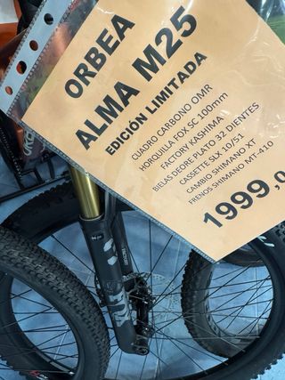 Freno delantero Shimano Deore XT BR-M8100