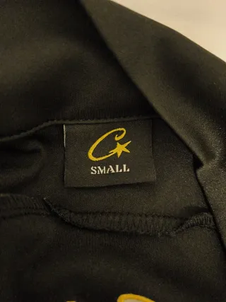 Camiseta Corteiz Negra y Dorada Talla M