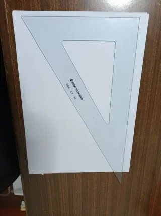 Set de geometría: escuadras, regla y transportador