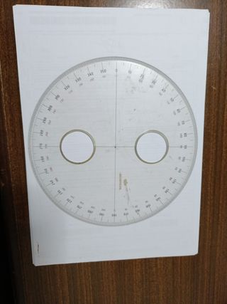 Set de geometría: escuadras, regla y transportador