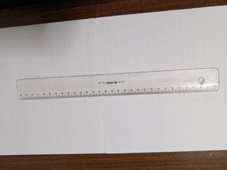 Set de geometría: escuadras, regla y transportador