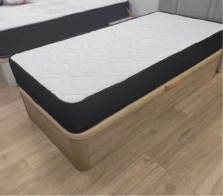 CANAPES Y COLCHONES !! NUEVOS !!