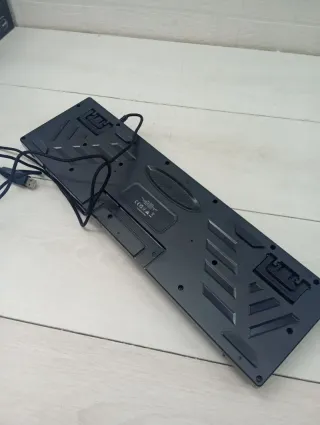 Teclado Disposición QWERTY Español luz led