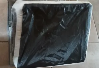 Caseta Cama para Gatos Gris y Blanca