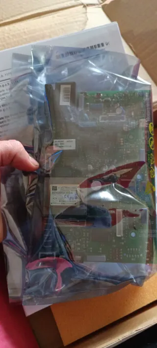 Placa Electrónica honeywell Caldera SM05802U