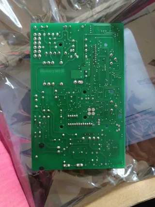 Placa Electrónica honeywell Caldera SM05802U