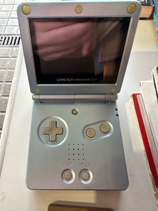 Nintendo Game Boy Advance SP + Tetris